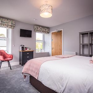 Deluxe Double or Twin Room Garden View